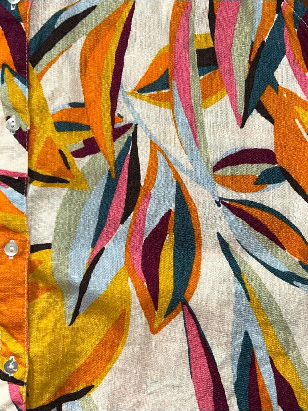C&C Floral Linen Button-Up Top Size L Coastal - Picture 4 of 7